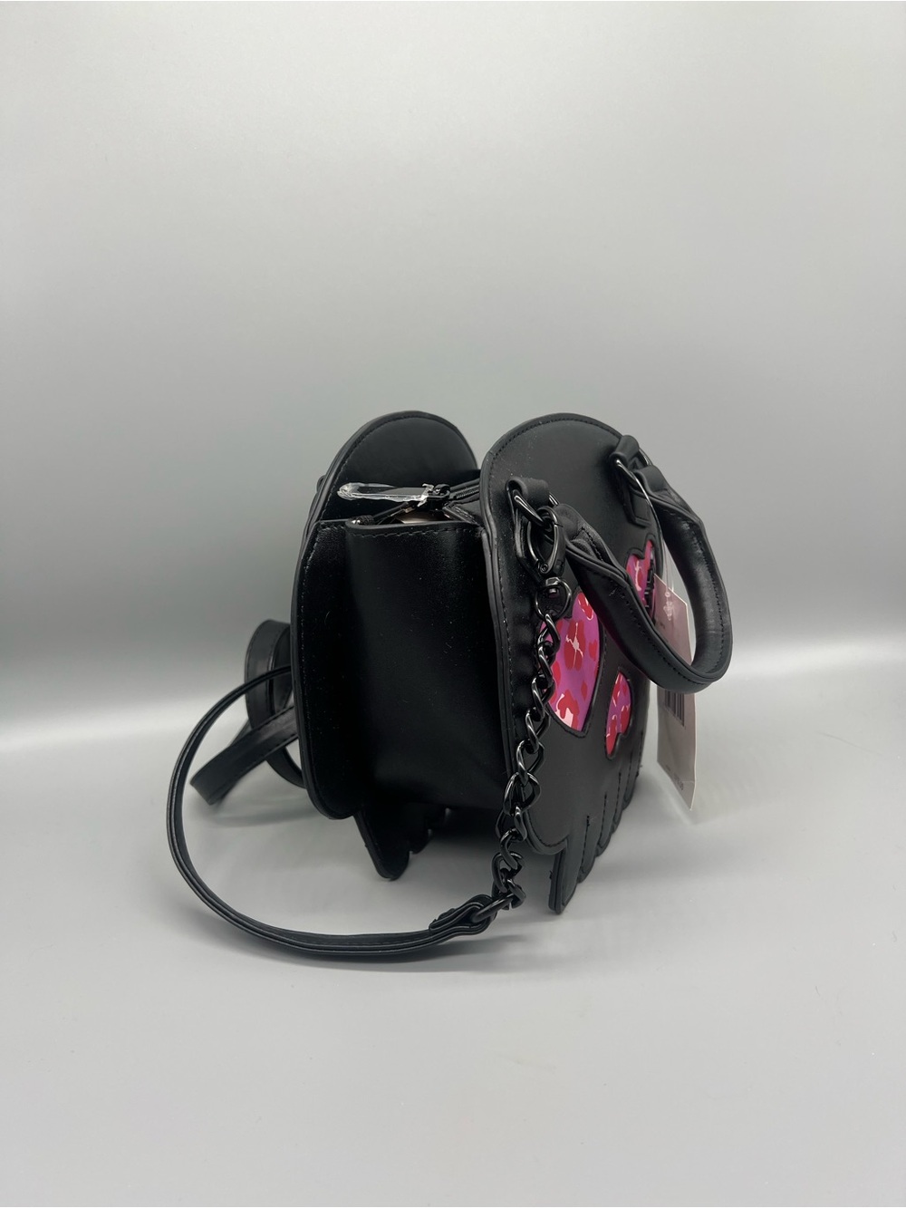 Betsey Johnson LBPOE skull purse - Picture 2 of 10